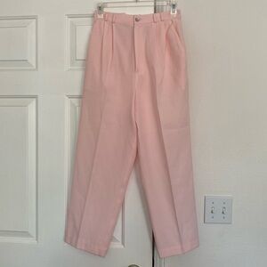 Jaclyn Smith NWOT vintage pastel pink pleated cropped pants.